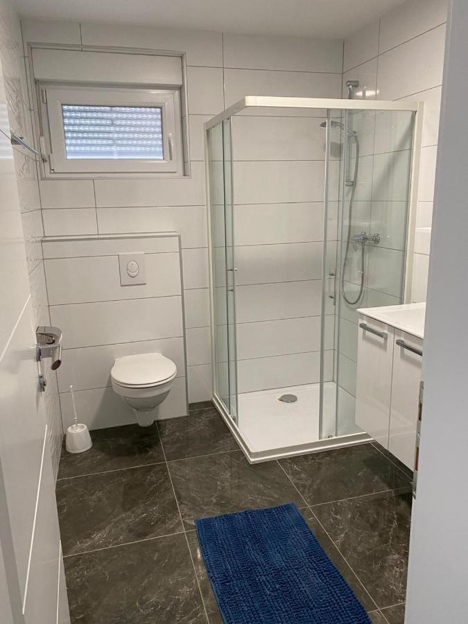 Apartmani Grgic On The Adress Branka Fucica 96 Malinska Exterior photo